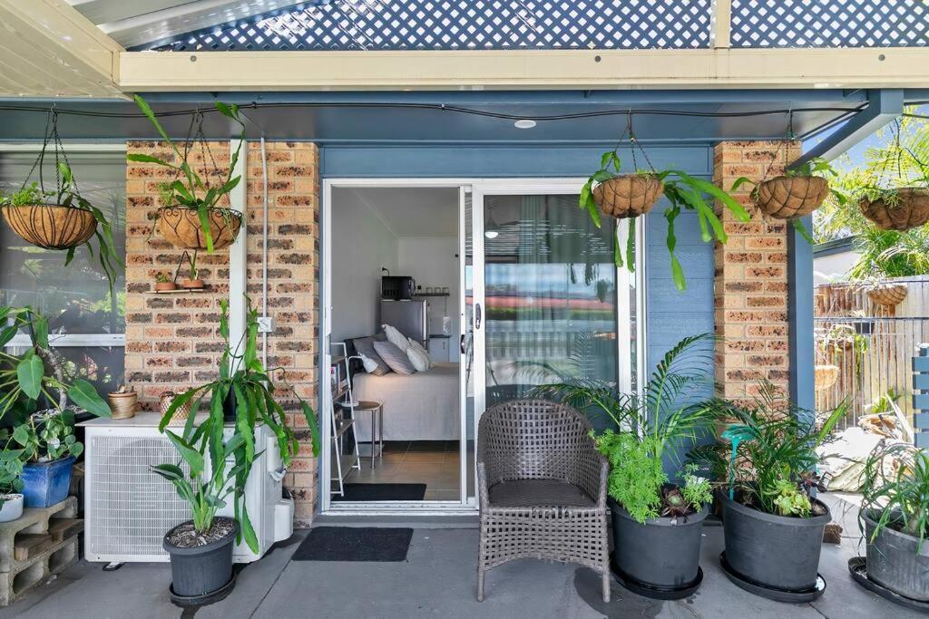 The Brick Batch - Holiday Unit! Bellara Extérieur photo